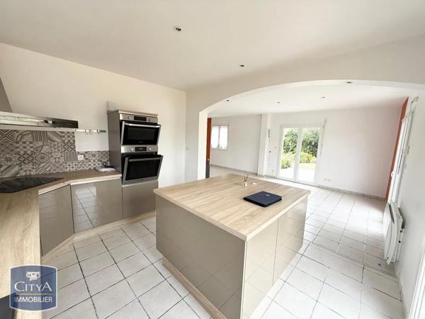 Maison à louer 5 pièces 121m² Le Torquesne (14130)