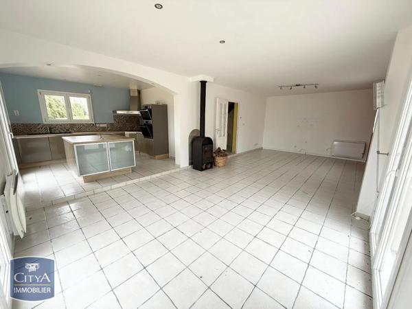 Maison à louer 5 pièces 121m² Le Torquesne (14130)