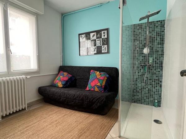 Maison  7 pièce(s) 160 m2