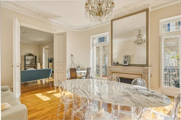 APPARTEMENT HAUT DE GAMME - 4 PIECES - ASCENSEUR - CLIMATISATION - CENTRE VILLE