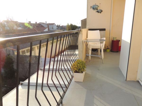 Appartement Les Sables D Olonne 3 pièces balcon garage proche Arago et Centre Ville