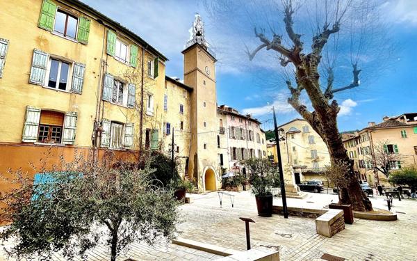 Appartement à vendre    2 pièces •  Cotignac