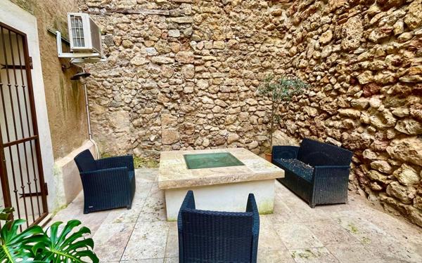 Appartement à vendre    2 pièces •  Cotignac