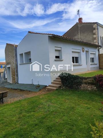 Maison en Pierre Rénovée à Saint-Gelais