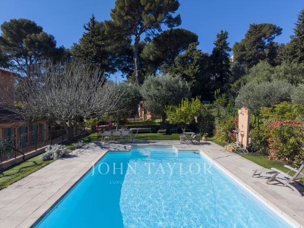 Bastide provençale à 150 mètres de la mer – Tamaris, La Seyne-sur-Mer