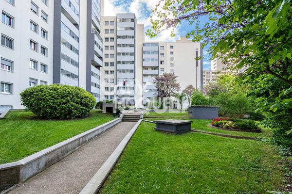 Appartement 3 pièces avec loggia