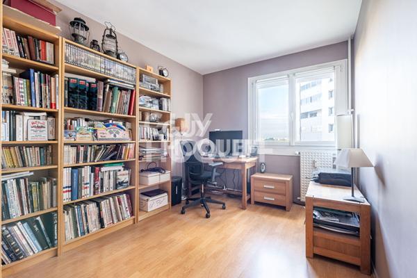 Appartement 3 pièces avec loggia