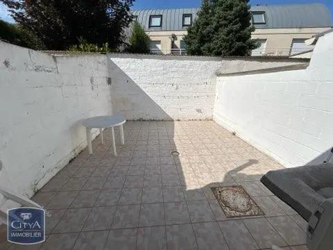 Maison à louer 3 pièces 52m² Saint-Quentin (02100)