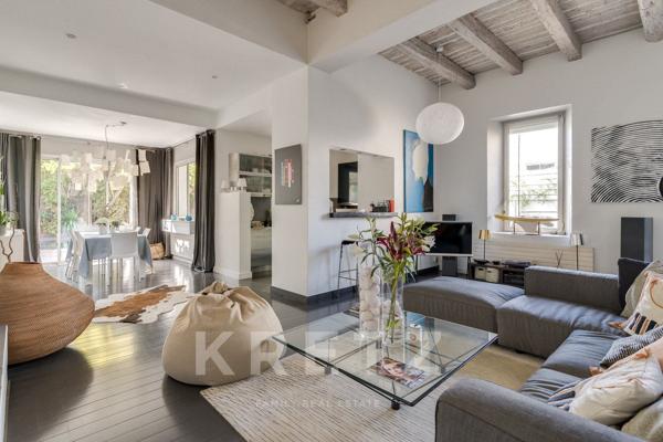 Mazargues – Maison avec jardin, patio, piscine et garage.