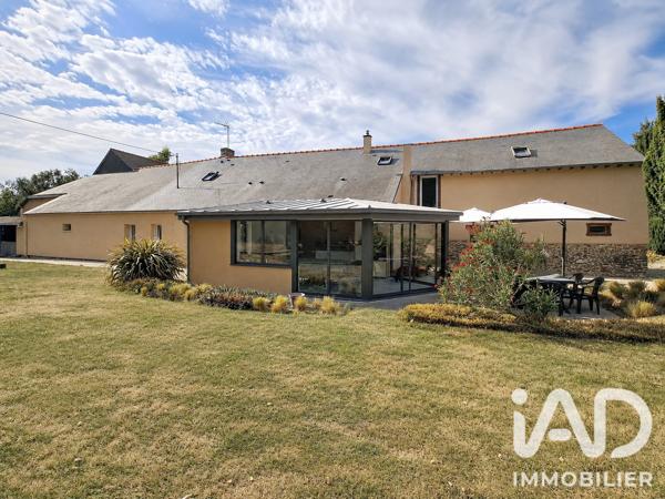 Maison à vendre 8 pièces 252 m² Montauban-de-Bretagne