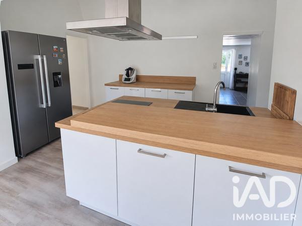 Maison à vendre 8 pièces 252 m² Montauban-de-Bretagne