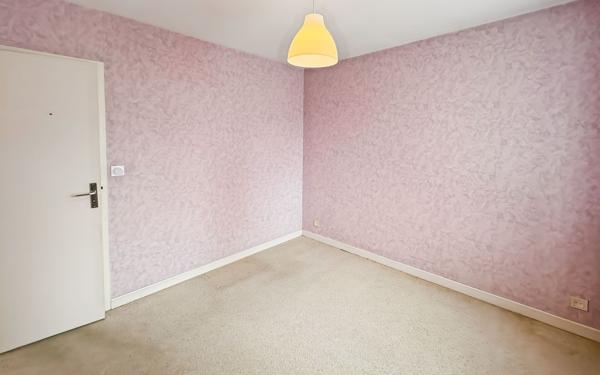 Appartement à vendre    3 pièces • 62 m2 Romorantin-Lanthenay