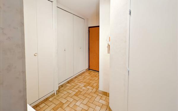 Appartement à vendre    3 pièces • 62 m2 Romorantin-Lanthenay