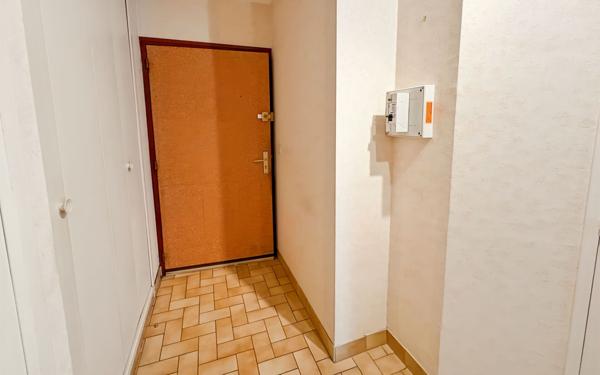 Appartement à vendre    3 pièces • 62 m2 Romorantin-Lanthenay