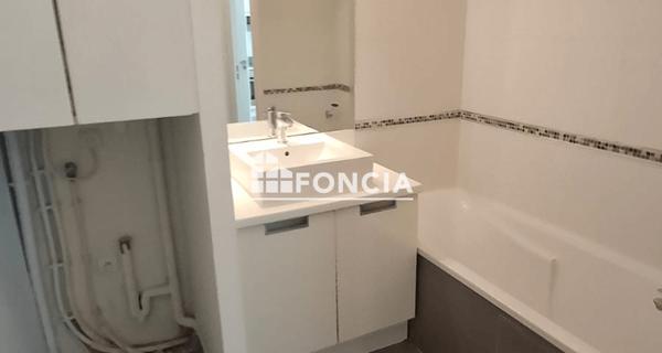 À vendre Appartement 2 pièces 45.62 m² - La Londe-les-maures 83250