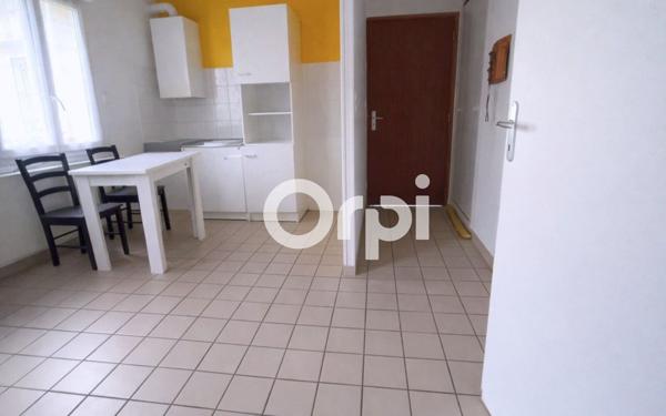 Appartement à louer    2 pièces •  Ressons-sur-Matz