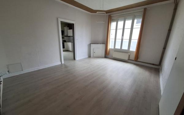 Maison à vendre    3 pièces • 70 m2 Trosly-Breuil