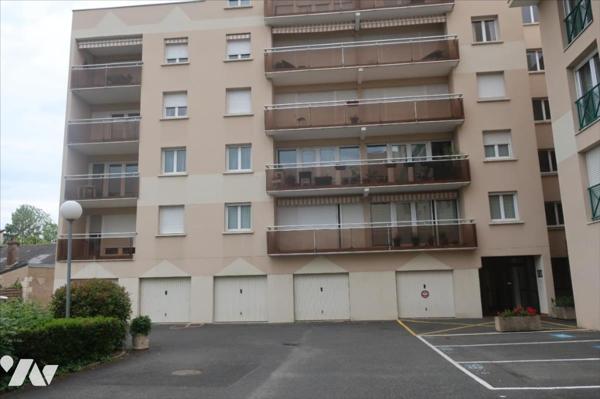 Appartement T3 - 3ème étage avec ascenseur - Balcon - Cave - stationnement . 85,65 m².