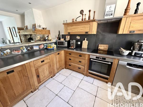 Maison à vendre 5 pièces 133 m² Nîmes