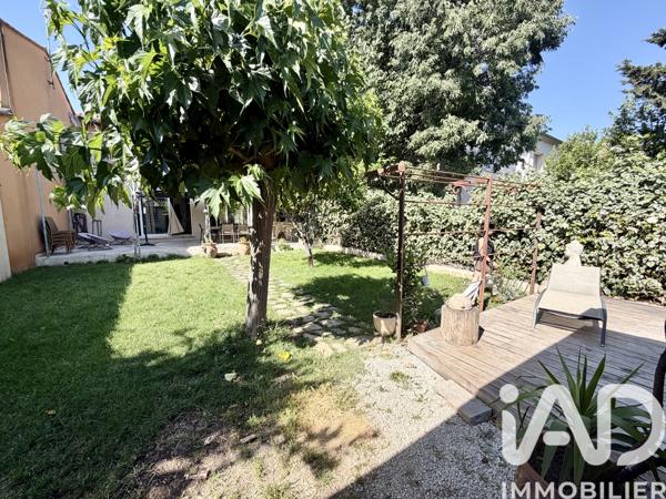 Maison à vendre 5 pièces 133 m² Nîmes