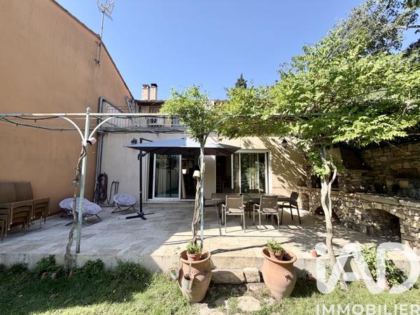 Maison à vendre 5 pièces 133 m² Nîmes