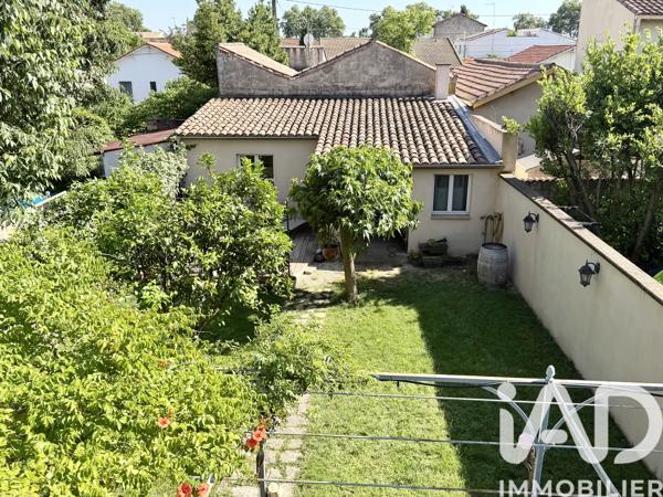 Maison à vendre 5 pièces 133 m² Nîmes