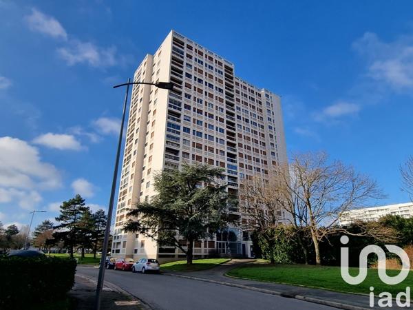 Appartement 6 pièces de 106 m² à Poitiers (86000)