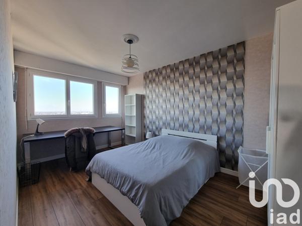 Appartement 6 pièces de 106 m² à Poitiers (86000)