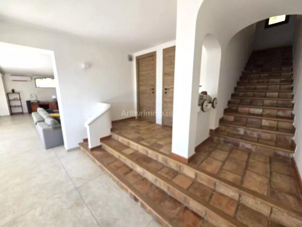 Vente Propriété 10 pièces 259 m2 à Draguignan