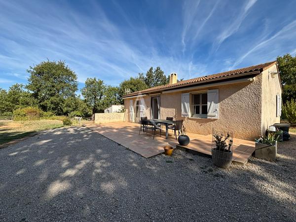 VILLA TERRASSE AVEC DEPENDANCE AU CALME SUR TERRAIN DE 2019M2