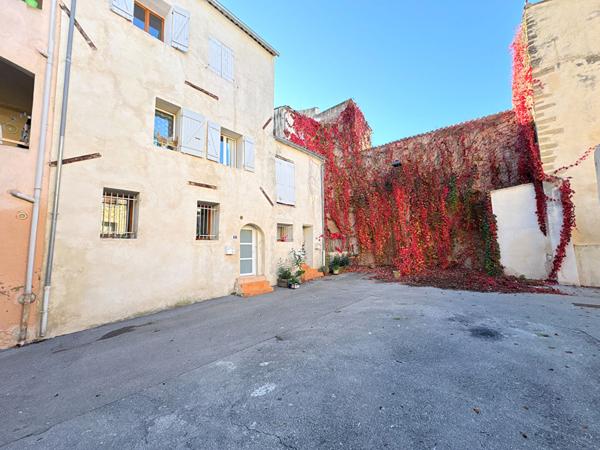 A VENDRE EXCLUSIVITÉ 84120 PERTUIS APPARTEMENT REZ DE CHAUSSEE TYPE 2 PIECES D'ENVIRON 50M² 