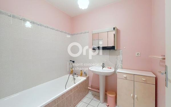 Appartement à vendre    2 pièces • 54 m2 Villeurbanne