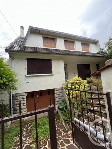 Maison à vendre  6 pièces - 110,25 m2 ST MAUR DES FOSSES - 94