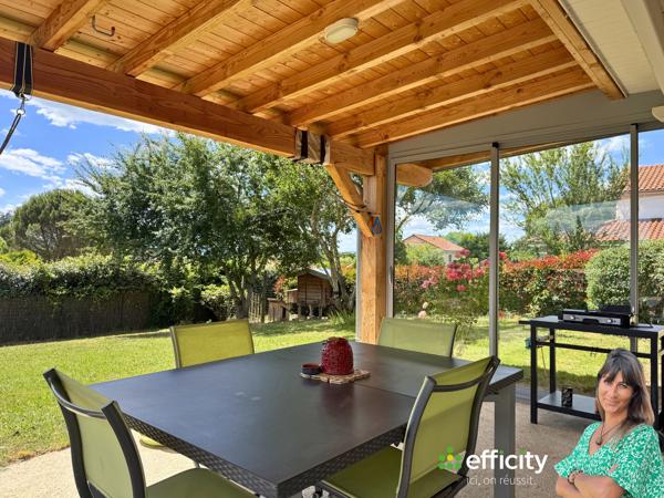 Maison
         4 pièces
        - 91 m² 225 000 € *