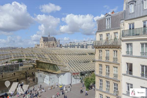 Appartement de 77m² dans un immeuble historique au coeur de Paris dans le quartier vivant des Halles