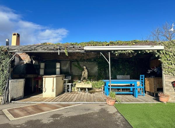 A VISITER SUR BOLLENE (84) MAGNIFIQUE MAISON DE PLAIN PIED DE 80  M² ENV. SUR TERRAIN CLOS ET ARBORE DE 348 M²