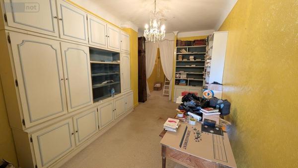 Appartement à vendre à Vichy dans l'Allier (03200), ref : 03019-158