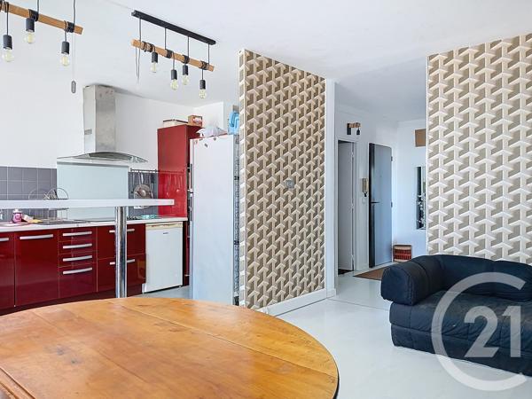 Appartement T4 à vendre  4 pièces - 77,22 m 2   MERIGNAC  - 33