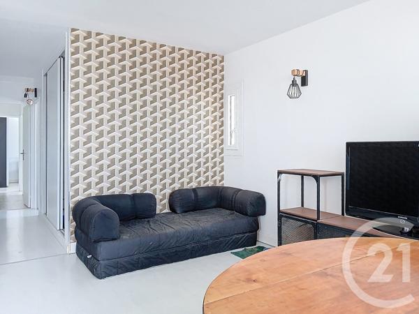 Appartement T4 à vendre  4 pièces - 77,22 m 2   MERIGNAC  - 33