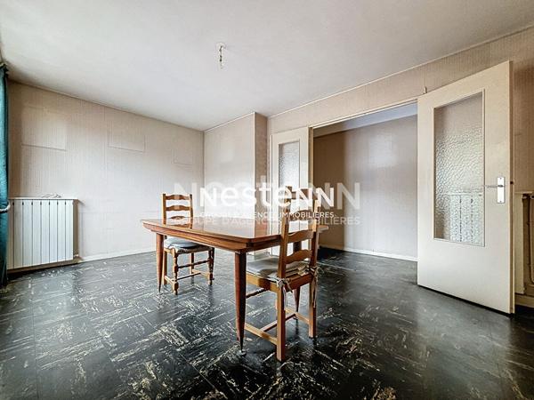 ISSY LES MOULINEAUX - QUARTIER LA FERME - Appartement 6 pièces de 110,59 m²
