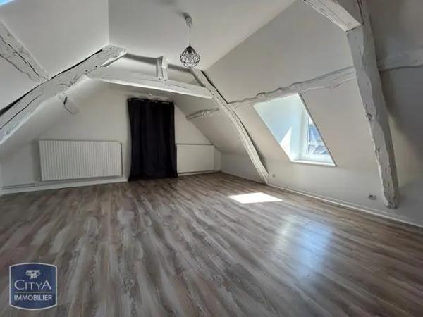 Appartement à louer 3 pièces 83.3m² Luneray (76810)
