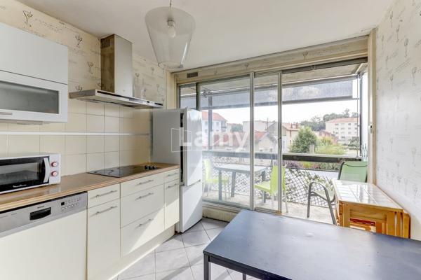 Appartement, balcon, box