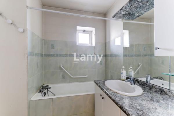 Appartement, balcon, box