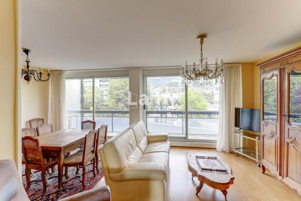 Appartement, balcon, box