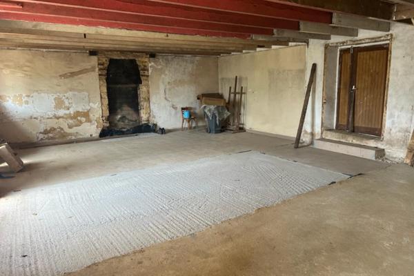 Maison à vendre - 1 pièce - 65 m² MAURON (56430)