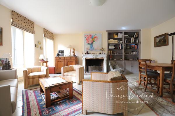 ANGERVILLIERS CENTRE – MAISON EN PIERRE – 5 CHAMBRES – JARDIN – GARAGE