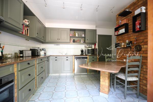 ANGERVILLIERS CENTRE – MAISON EN PIERRE – 5 CHAMBRES – JARDIN – GARAGE