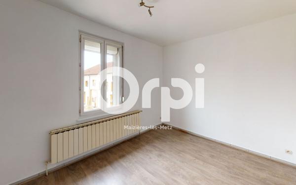 Appartement à louer    3 pièces • 91,98 m2 Uckange