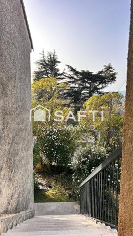 villa de 125 m² en R+1, double garage sur 516 m² Clos