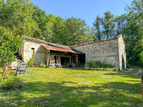 Maison à vendre à Montcuq-en-Quercy-Blanc (46800) - Lot